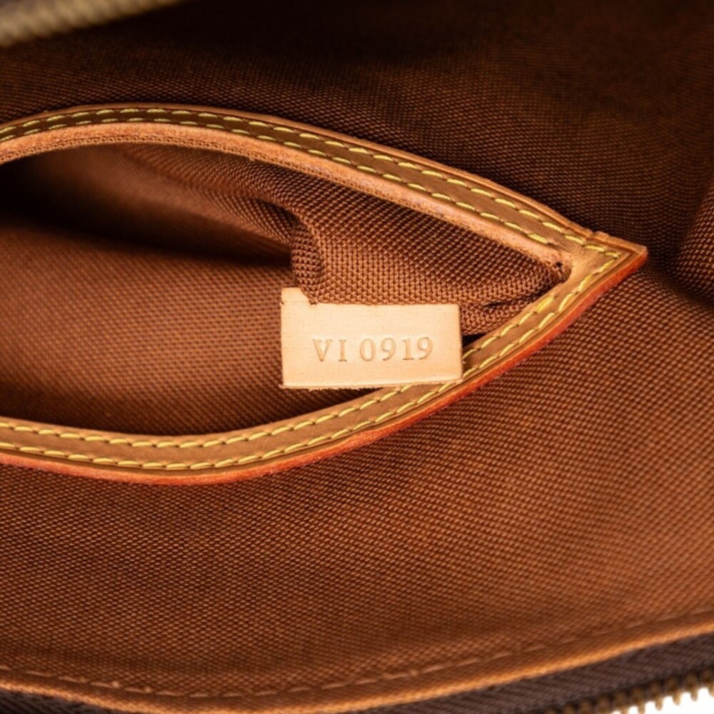 LOUIS VUITTON Bag - Picture 11 of 11